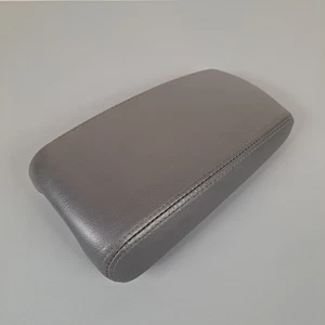 2000-2005 Pontiac Bonneville Front Center Console Arm Rest Lid Gray Oem - Picture 1 of 6