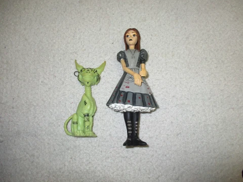 AMERICAN MCGEE'S ALICE IN WONDERLAND & CHESHIRE CAT LIMITED VARIANT FIGURE SET Cover