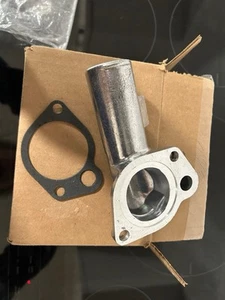 Engine Coolant Thermostat Housing Dorman 902-1025 - Picture 1 of 4