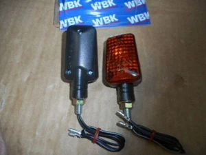 WBK Mini Blinker in  Schwarz Kurzer Arm Getöntes Glas mit  E Nr    12 V /21 W - Bild 1 von 3