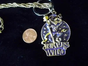 Collana Jokers Vintage Las Vegas Wild o passaggio a Portachiavi Viola Jester Clown - Foto 1 di 13