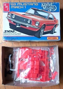 MATCHBOX 1/43 Street Magic '69 MUSTANG MACH 1 Amt 1981 MODEL modellino auto - Foto 1 di 13