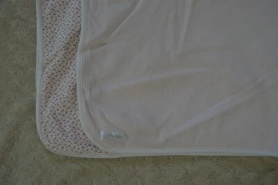 Ralph Lauren 粉色白色花卉印花婴儿毯花朵绿色双面 Lovey — 第 1/4 张图片