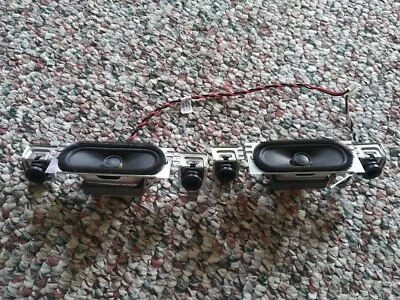 Alto-falantes 24" Dynex 1080p monitor de TV LCD DX-24LD230A12 - Imagem 1 de 4