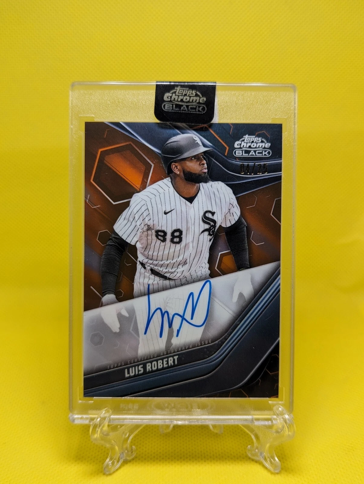 2023 Topps Chrome Black Luis Robert 04/25 orange refractor autograph