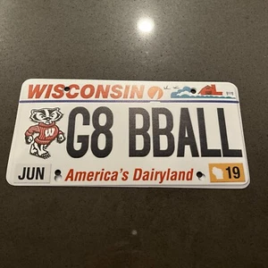 Wisconsin UW Badgers Novelty Plastic License Plate G8 BBALL Decoration Only - Picture 1 of 3