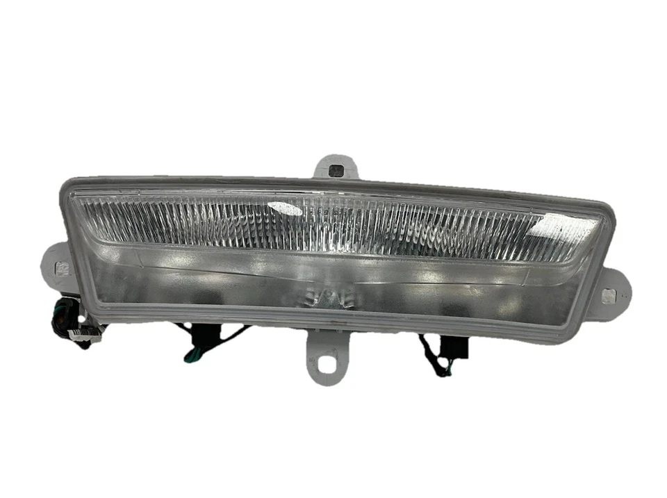 Cadillac CTS 2018 parachoques trasero luz de reversa 20847473 OEM Foto 1 de 4