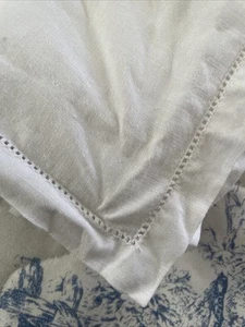 19x White Ladder Hemstitch Dinner Napkins - 17" x 17" - Linen - Picture 1 of 6