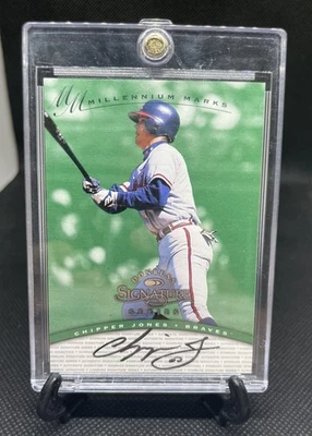 Donruss Signature Millennium Mark Chipper Jones 185/1000 Atlanta Braves 1997 Foto 1 de 2