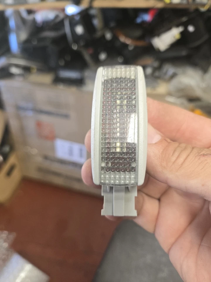 Parasol para golf Volkswagen Beetle Jetta Passat 1999-2005 luz 3b0947113 gris Foto 1 de 2