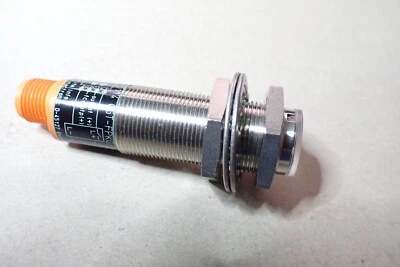 IFM Effector -- OG5114 Diffuse reflection sensor OGT-FPKG/V4A/US - Image 1 of 4