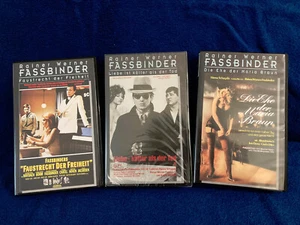 3 VHS FASSBINDER Faustrecht der Freiheit LIEBE IST KÄLTER... Ehe der Maria Braun - Foto 1 di 10