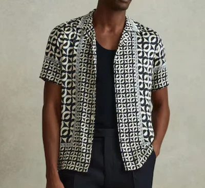 Camisa Reiss Prentice Estampado Geométrico Cuello Cubano en Azul Lapislázuli Talla M Nueva con Etiquetas Foto 1 de 4