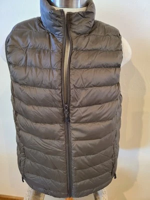 Mens Puffer Vest, Hawke & Sport Performance, Size Medium, Hunter Green Duck down - Image 1 of 4