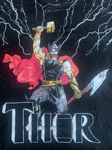 NEW Marvel Thor God Of Thunder Victory Stance Graphic T-Shirt Size L - Picture 1 of 6