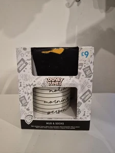 Disney Primark Looney Tunes Mug & Socks Gift Set - Picture 1 of 4