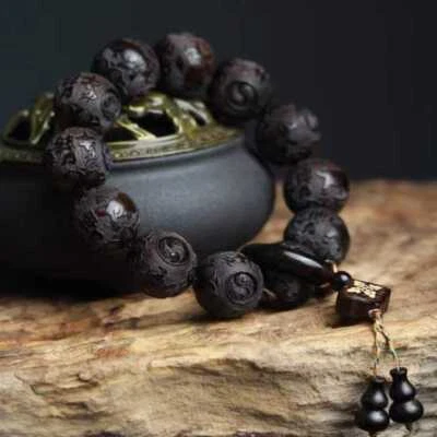 Ethnic Style Black Sandalwood "扭转乾坤" Running Horse Ring Square Bracelet - Image 1 of 4