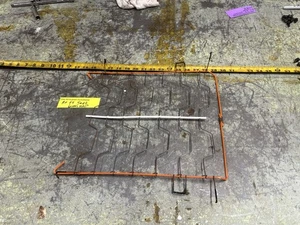 05-06 OUTLANDER  Right Pass. Side Front Seat Lumbar Support - Picture 1 of 14