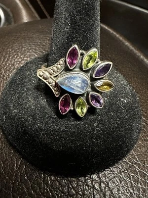 Anillo NICKY BUTLER Plata de Ley 925 Piedras Lunares y Multi Piedras Preciosas Talla 8 Bisel Nuevo en Caja Foto 1 de 4