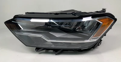 Volkswagen Jetta 2019-2024 izquierda izquierda izquierda lado del conductor base reflector faros LED OEM Foto 1 de 4