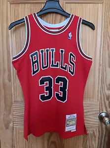 Camiseta deportiva para hombre de los Chicago Bulls Scottie Pippen roja swingman talla 2XL - Imagen 1 de 12