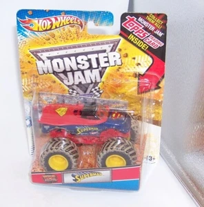 1:64 2012 HOT WHEELS MONSER JAM SUPERMAN MONSTER TRUCK MUD TIRES TOPPS CARD 8587 - Picture 1 of 2