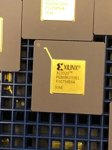 XC3020 XILINX PG84BKI0001 F1075856A XILIX XC3020 GOLD FPGA - Imagen 1 de 4