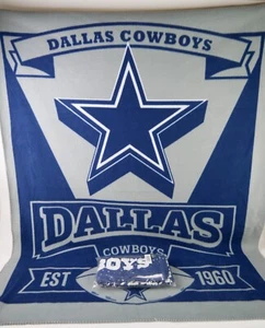 Dallas Cowboys NFL Super Soft Fleece Throw Blanket 50"x 60" + Hooded Team Towel - Picture 1 of 16