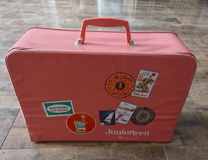 Maleta vintage 1964 Juniorteen rosa de viaje TWA Hilton plástico estándar. - Imagen 1 de 11