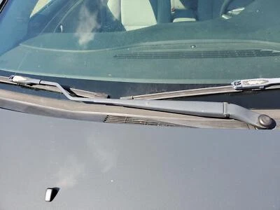 Front LH Wiper Arm (faded) 2007-2009 Saturn Aura - Image 1 of 4