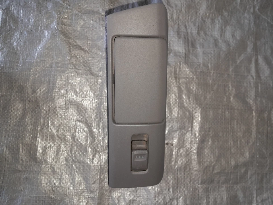 Interruptor de ventana izquierda conductor trasero Lexus GS300 GS400 GS430 1998-2005 con cenicero Foto 1 de 1