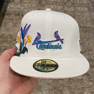 New Era St. Louis Cardinals Blooming 59FIFTY Fitted Hat White / Blue Size 7 1/8 - Picture 1 of 13