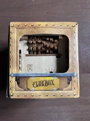 Cluebox iDventure Maschinenfabrik Escape Room en una caja Foto 1 de 4