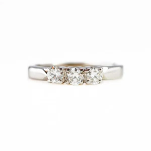 18ct White Gold Diamond Trilogy Band Ring Size J 1/2 0.36ct TW #64671 - Picture 1 of 9