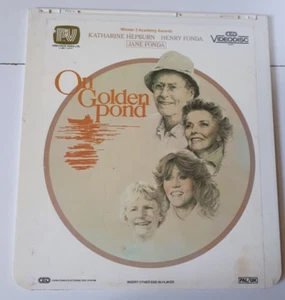 ON GOLDEN POND VINTAGE VIDEO DISC CED - Photo 1/5