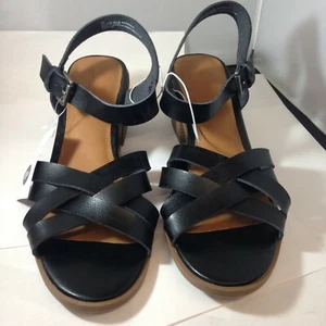 Women's Corrie Faux Leather Stacked Block Heel Pumps - Universal Thread Size 9.5 - Picture 1 of 4