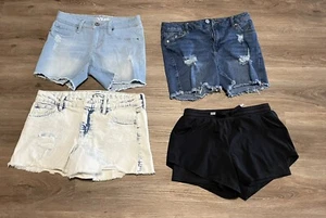 Lot Girls Shorts - 2 Shorts Size 14 And 2 Shorts 14/16 - Picture 1 of 5