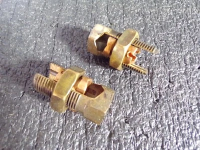 Lot of (2) Split-Bolt Connector, Bronze Alloy, 8 sol 3LK58 (M) - Image 1 of 3