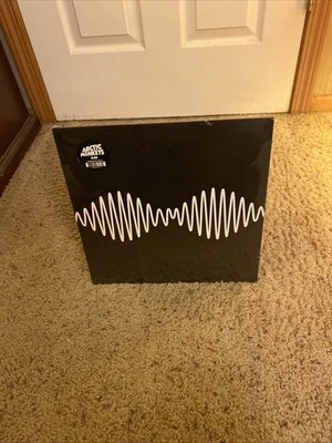 Arctic Monkeys – AM - Gatefold Vinyl LP w/ Download - Peaky Blinders - NEW MINT - Image 1 of 4
