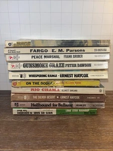 Lot Of 10 Vintage Western Paperback Books 60s/70s - Picture 1 of 12