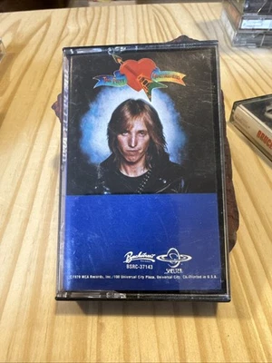 Tom Petty & The Heartbreakers 1976 Classic Pop Rock Cassette Tape VG - Imagem 1 de 4