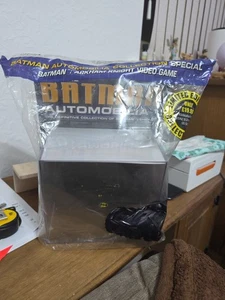 Rare Batman Automobilia Collection Special Batman: Arkham Knight Video Game - Picture 1 of 2