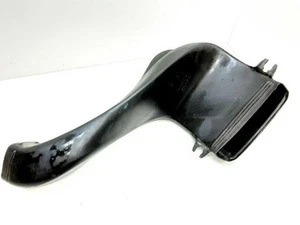 VOLVO XC90 I Air Intake Tube 30680296 3.20 Petrol 179kw 2007 20520518 - Picture 1 of 2