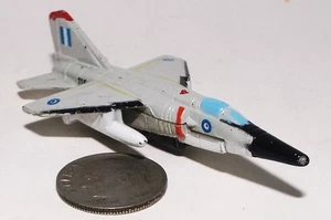 Kleine Micro Machine French Mirage F-1 Kampfjet Flugzeug in Haze Gray - Bild 1 von 6