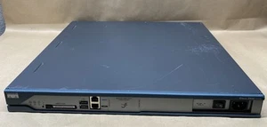 Cisco 2800 CISCO2811 Integrated Services Router with HWIC 2T WIC & 1B-S/T V3 - Picture 1 of 5