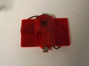 Dry Launch red side marker light 202R2R tough duty and submersible light - Picture 1 of 6