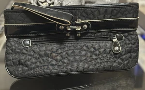 Vera Bradley Black Quilted 12 1/2" x 6 1/2" Zipper Clutch - Picture 1 of 16