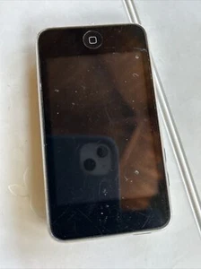 Apple iPod Touch 8GB. Will Not Charge. - Picture 1 of 2
