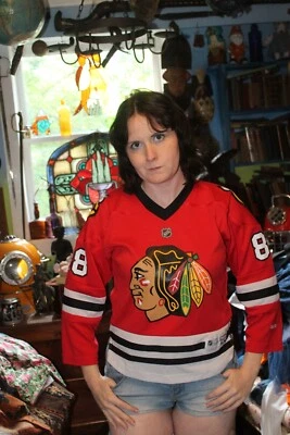 NHL Hockey Jersey Youth Small Chicago Blackhawks Reebok #88 Patrick Kane - Image 1 of 4