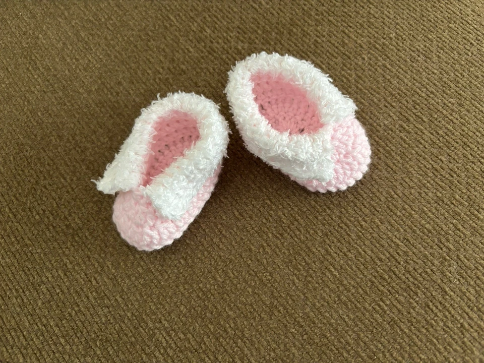 Zapatos de bebé de ganchillo botines de bebé de ganchillo zapatos de muñeca rosa con blanco Foto 1 de 1